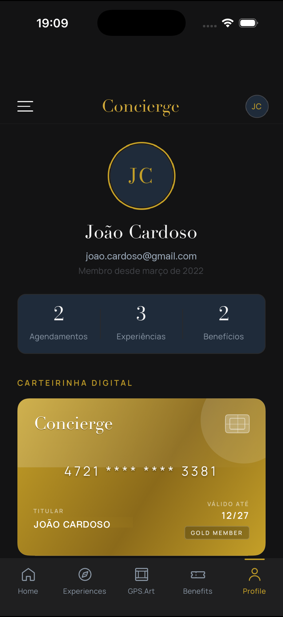 Tela de perfil: dados do associado, contadores e carteirinha digital dourada Gold Member